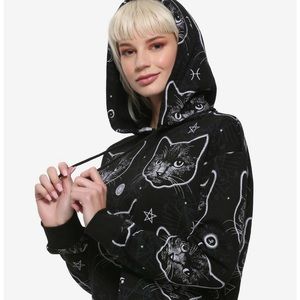 Midnight Hour (Hot Topic)- Black Cat Crop Hoodie